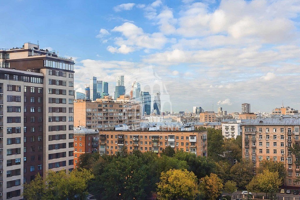 ЖК «Дом на Мосфильмовской» ЖК «Дом на Мосфильмовской»